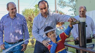Más vecinos de barrio Pompeya ya cuentan con agua potable