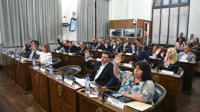 La Cámara de Senadores aprobó modificaciones al Código Fiscal y la creación de nuevas comunas.&nbsp; 