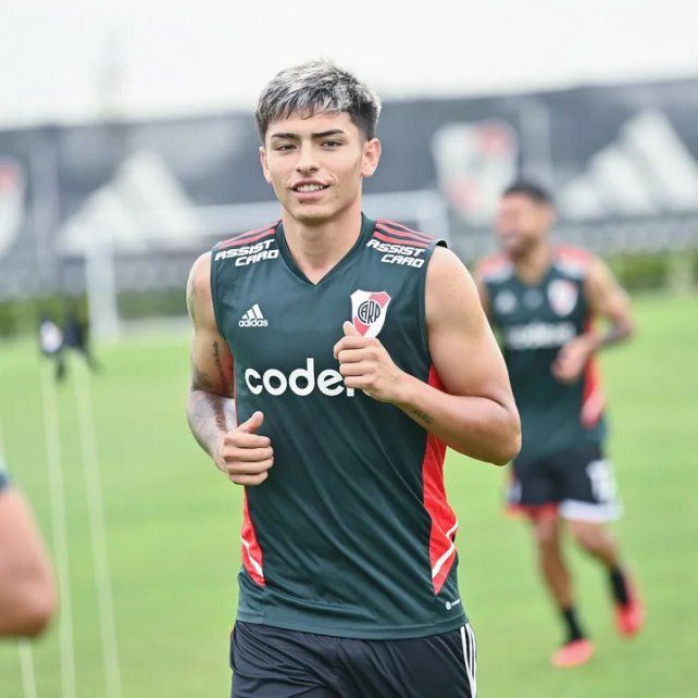 Agustín Ruberto dio positivo de dengue y será baja en River