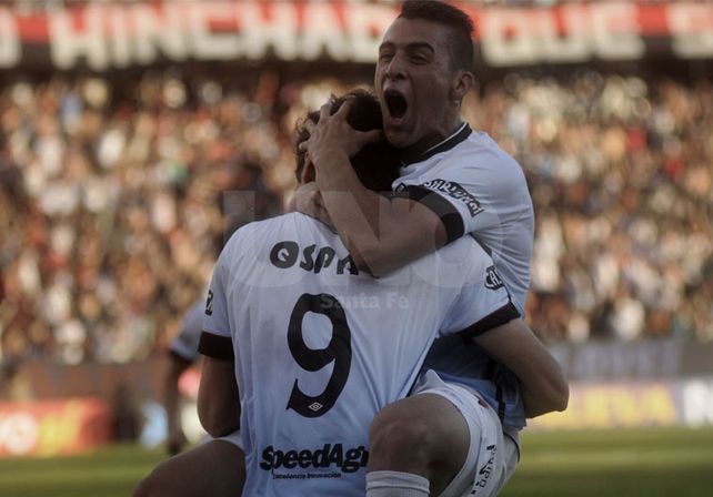 De visitante, Colón perdió 2 a 1 con el humilde Guaraní Antonio Franco