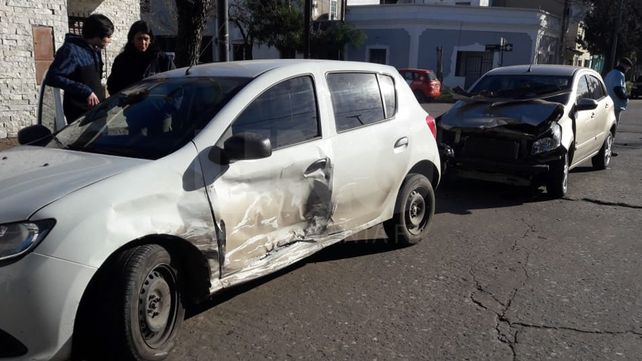 Fuerte accidente en barrio Fomento 9 de Julio