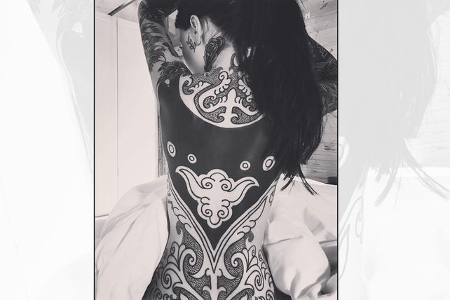 La hija de Marcelo Tinelli se muestra muy sensual en las redes sociales.