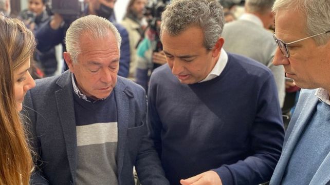 Reunión de Javkin y Jatón con diputados nacionales por Santa Fe por el transporte público&nbsp;