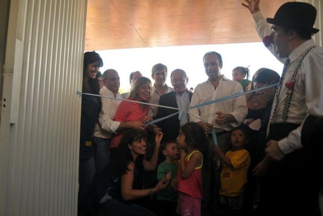 Inauguración del Jardín de infantes en Coronel Dorrego.