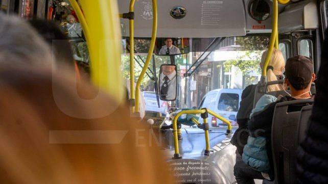Colectivos de Paraná no circularán en horario nocturno