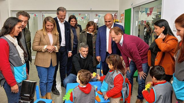 Bordet: El gobierno anterior prometió miles de jardines y no hizo ninguno