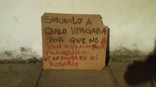 El cartel con el mensaje amenazante para el titular de la Uocra Rosario