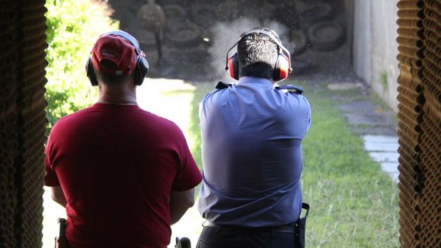 La Justicia suspendió una licitación de armas para la policía tras una fuerte acusación