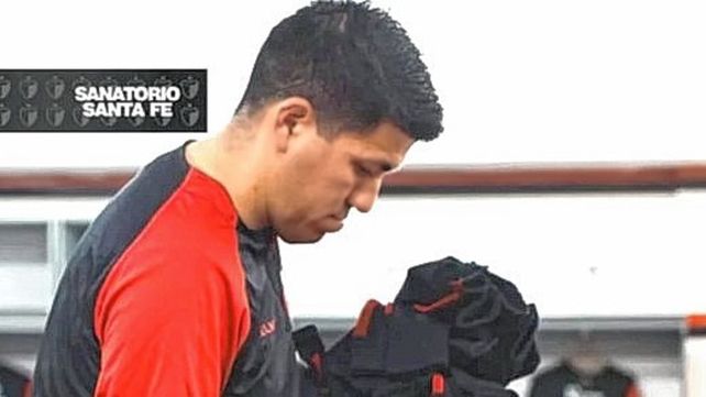 Lucas Neculhueque es de Rawson y hace pocos días firmó su primer contrato como utilero de Colón.&nbsp;