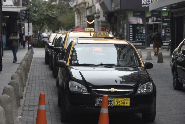 A la espera. Los taxistas pidieron un 70 por ciento de suba tarifaria al Concejo.