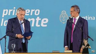 Juró Daniel Scioli y el Presidente pidió la máxima unidad