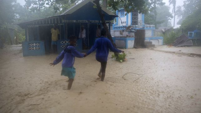 EE.UU: Millones de personas evacuadas por la llegada del huracán Matthew