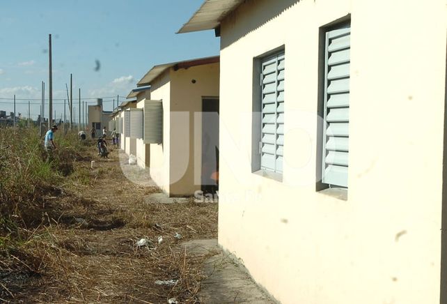 Paso a paso. Un año y medio de negociaciones dieron como resultado la recuperación de todas las casas.