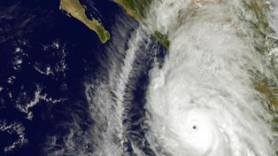 México en alerta máxima por el huracán más violento que se haya registrado