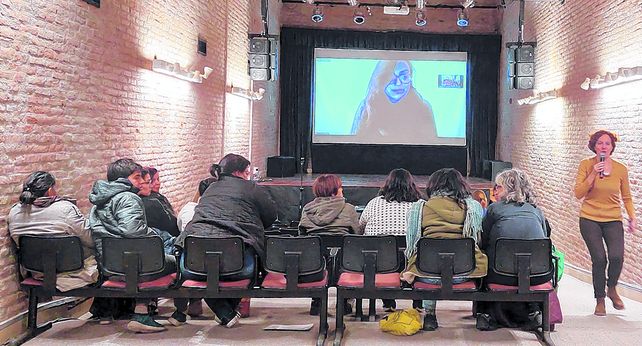 La investigadora Verónica Gago disertó en la última edición de Juntas hacemos Economía.