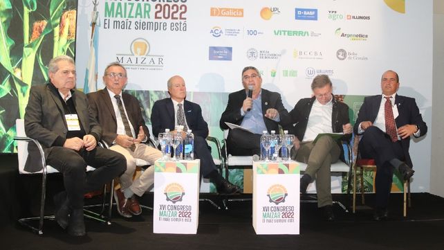 Agenda pública. El ministro Costamagna participó del panel sobre politicas de Estado en Maizar.