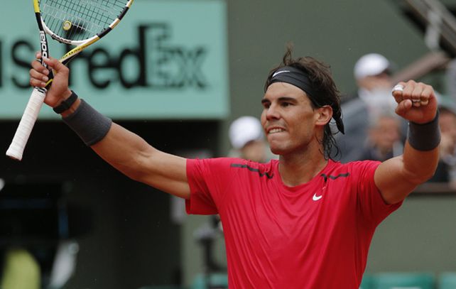 Nadal aplastó a Ferrer en París y alcanzó la final