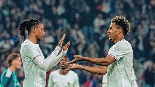 Francia ganó 3 a 1 con goles del Olise.