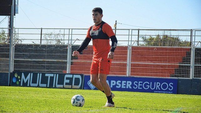 Diego Martínez será titular en Patronato para enfrentar a Gimansia (J).