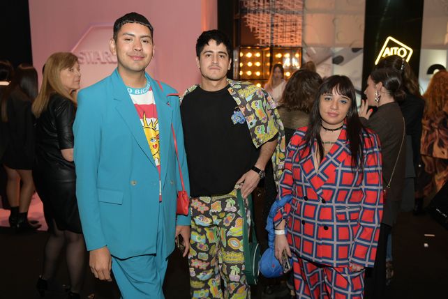 Charly Escobar, Fabrizio Ojeda y Carolina Monserrat