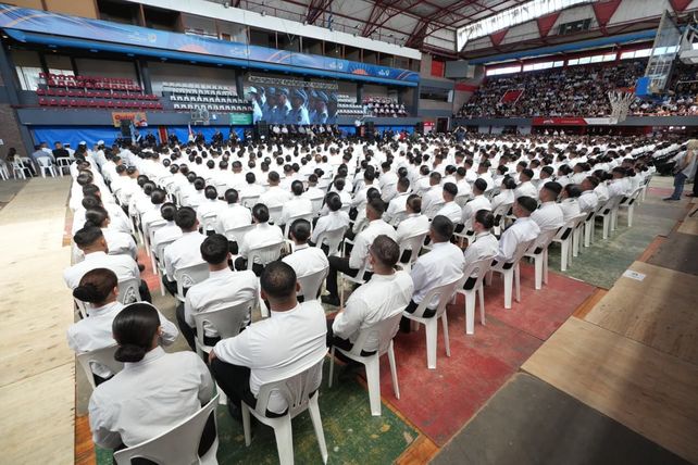 Seguridad: 817 nuevos agentes se suman a la Policía de Santa Fe