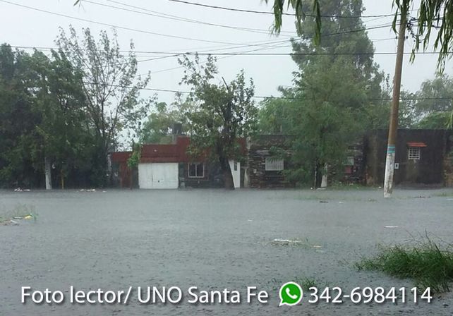 Así está barrio Alfonso en la esquina de Mosconi y Moreno. Gentileza: Carlos
