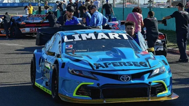 Los equipos trabajaron este viernes para dejar todo listo de cara a la clasificación.