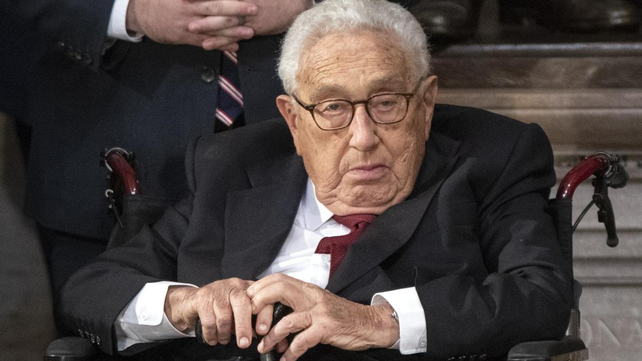Henry Kissinger cumple 100 años: un balance de logros estratégicos y crímenes imperdonables