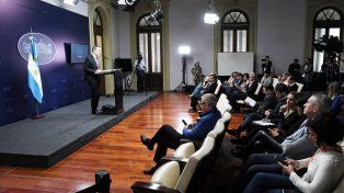 Sobre la protesta convocada para mañana, el vocero presidencial Manuel Adorni señaló: Queremos que sea una jornada en absoluta paz
