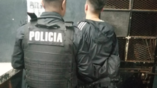 El joven detenido en la pilchería de Santa Fe al 2900.