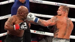 Mike Tyson no pudo con Jake Paul en su regreso al ring y perdió por puntos ante el youtuber