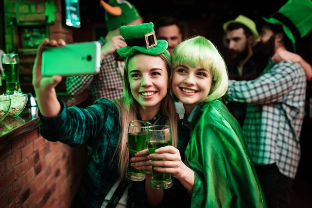 Día de San Patricio: una celebración secular que pinta de verde al mundo