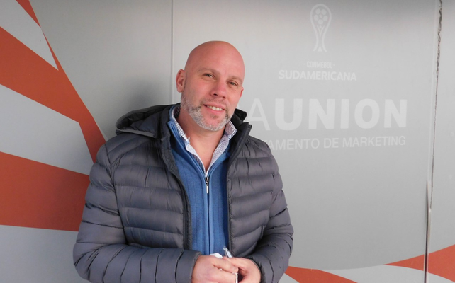 Andrés Valenti es el directivo que tiene a su cargo el área de actividades deportivas del Club Atlético Unión.