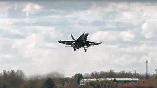 OTAN envía aviones a la frontera entre Rusia y Ucrania