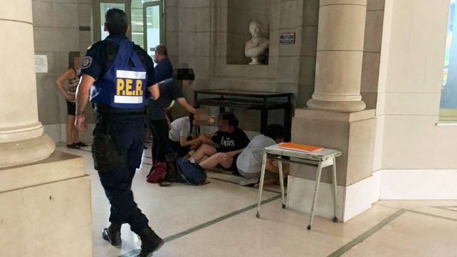 El Centro de Estudiantes de la Escuela Normal Superior José María Torres hizo público su reclamo hacia la Secretaría de Escuelas de Uader