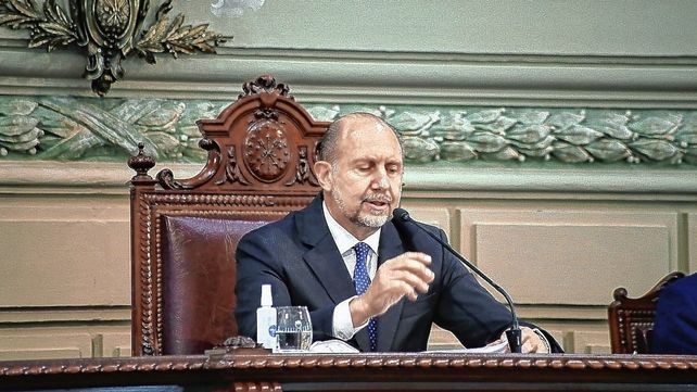 El gobernador Perotti