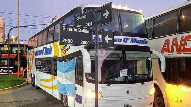 Transportistas de turismo autoconvocados continuarán con las medidas de protesta durante la noche