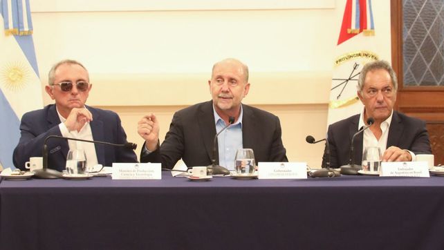 El gobernador Omar Perotti encabezó una reunión de trabajo con el embajador de Brasil