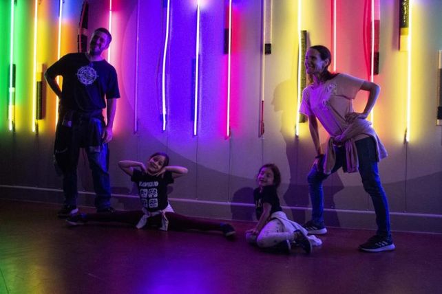En este último viernes de vacaciones de invierno, habrá un taller para jugar con la luz en el Museo Castagnino.