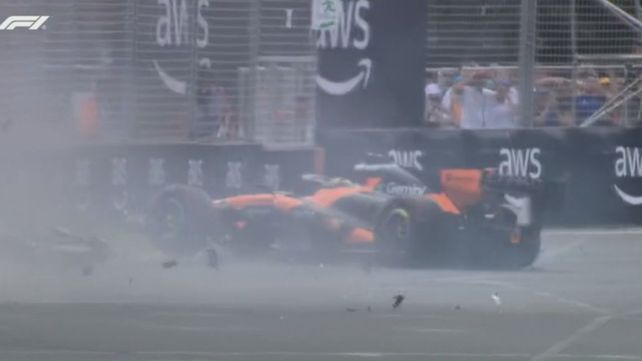 La piña tremenda de Oscar Piastri al hacer el reconocimiento antes de ir a la grilla de partida del GP de Australia.