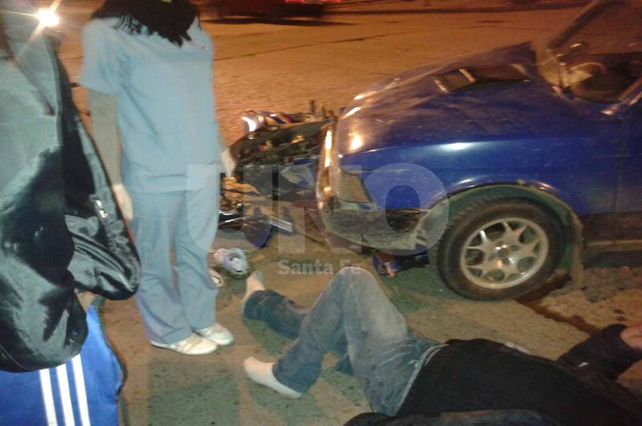 Una camioneta chocó con una moto en Lamadrid y Mendoza