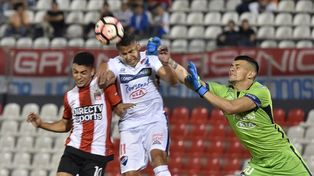 Estudiantes buscará la clasificación ante el duro Nacional de Paraguay