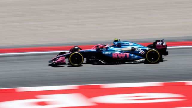 Franco Colapinto y el Alpine en el trazado de Barcelona
