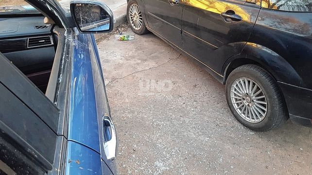Los autos estaban estacionados en Avenida Freyre Los autos estaban estacionados en Avenida Freyre