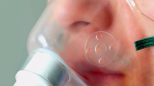 Coronavirus: autorizan el uso de ibuprofeno inhalado en Chubut