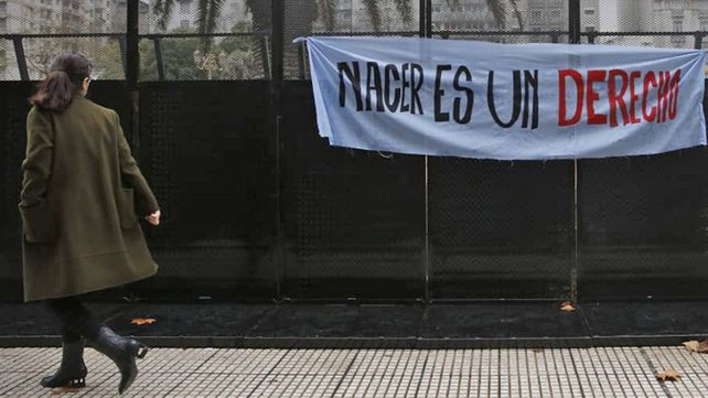 La imágenes de la jornada histórica en el Senado de la Nación