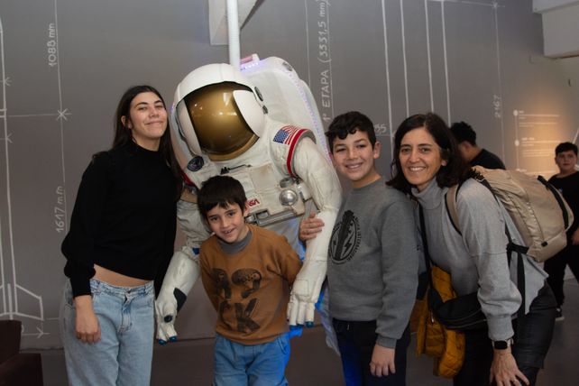 Matilde Peralta, Augusto Piccione Conrado y Clara Olmedo