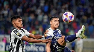 Gimnasia perdió 1-0 contra Central Córdoba y Atlético Tucumán es el único líder del torneo.
