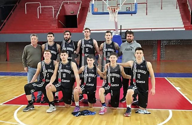 Alma dio la nota ante Unión A en el Ángel Malvicino