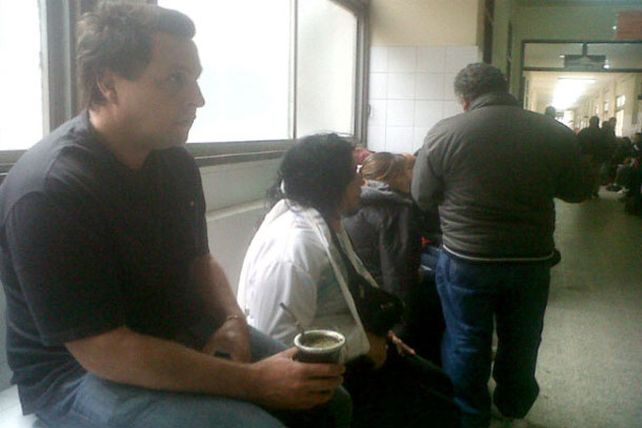 Trece heridos por el vuelco de un colectivo en Circunvalación Oeste